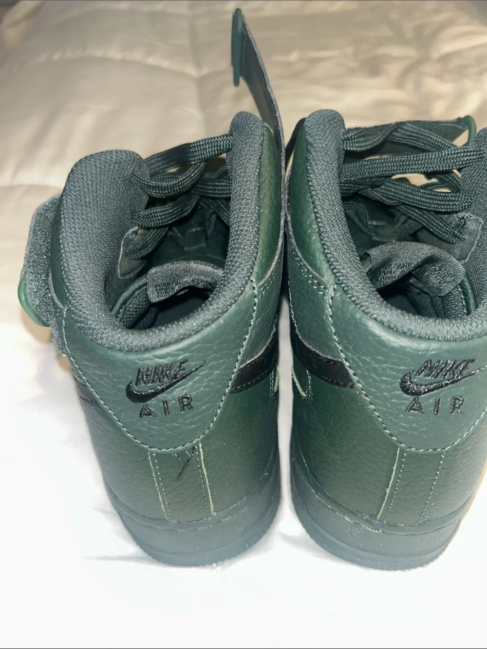 Men's Dark Green High-Top Athletic Sneakers
